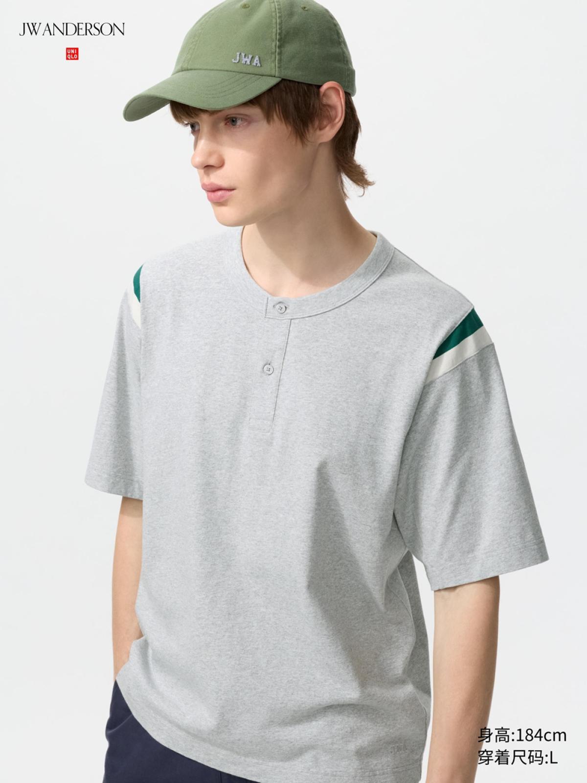 UNIQLO Футболка свободного кроя с воротником хенли, короткий рукав