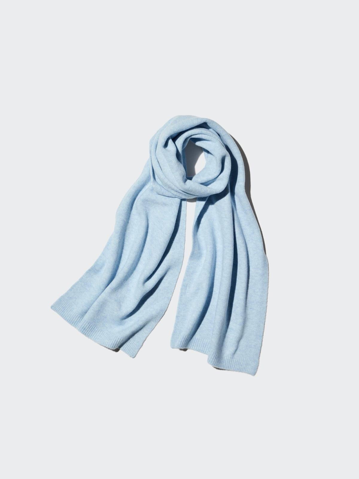 UNIQLO Вязаный шарф souffle yarn